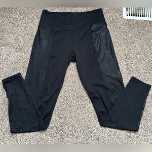 Spanx Black Leggings with Shinny Black faux Leather Side Panels Large